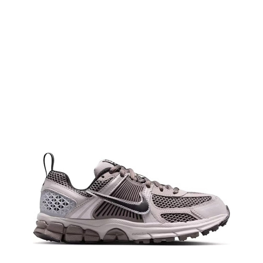 Nike Vomero 5 (GS) 'Grey/Black/Cave Stone' - 75% Scale