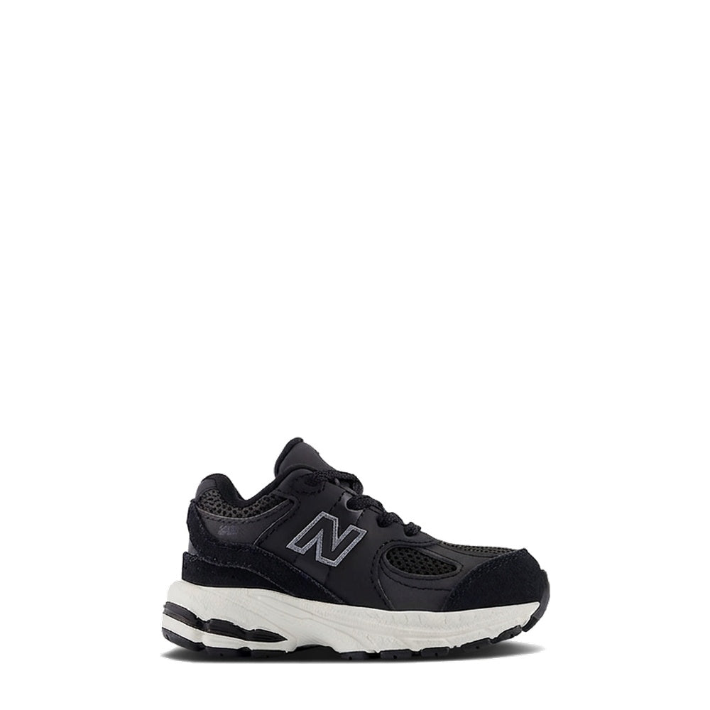 New Balance 2002R (TD) 'Black Phantom' - Angle 1