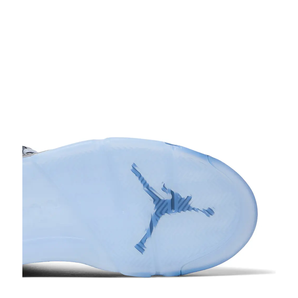 Air Jordan 5 Retro 'Wolf Grey' sneaker, alternate view 7