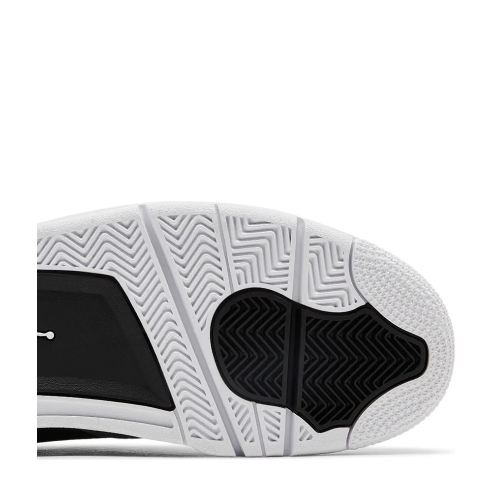 Air Jordan 4 Retro 'Fear' sneaker, alternate view 7