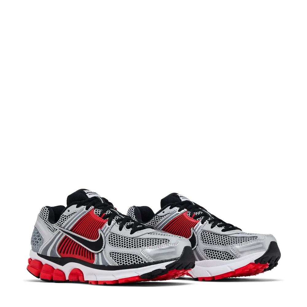 Nike Zoom Vomero 5 'Metallic Silver' sneaker, alternate view 10