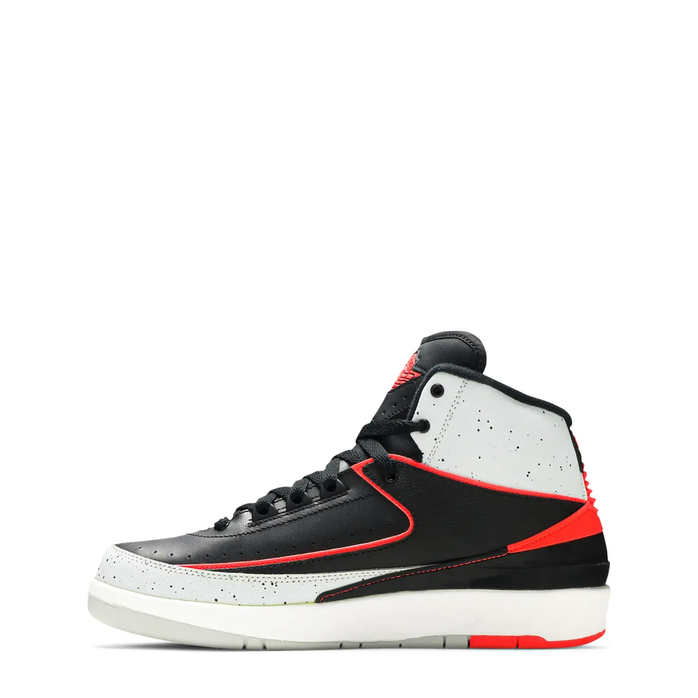 Air Jordan 2 Retro (GS) 'Black/Infrared 23' sneaker, alternate view 5