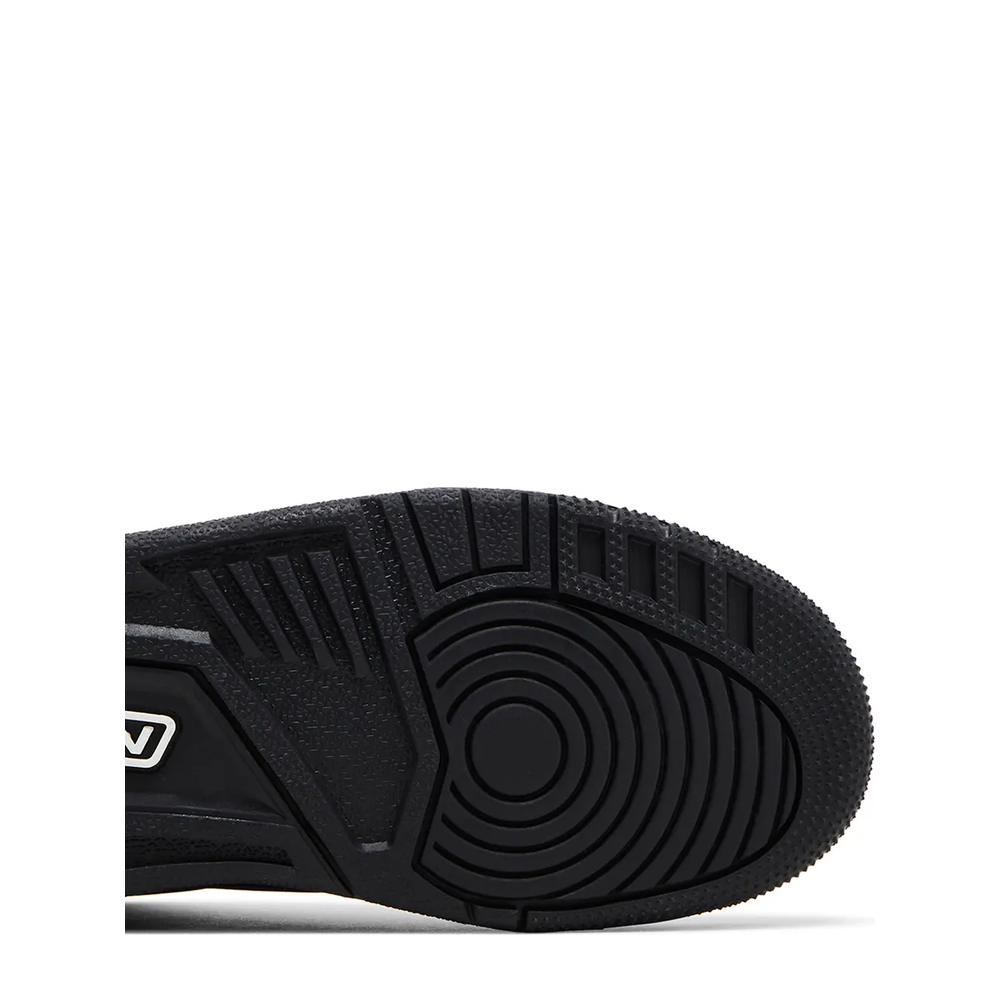 Air Jordan 3 Retro (GS) 'Black Cat' sneaker, alternate view 6