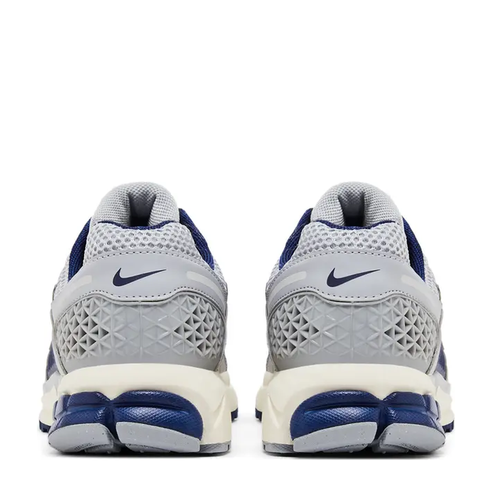 Nike Zoom Vomero 5 'Vast Grey' sneaker, alternate view 7