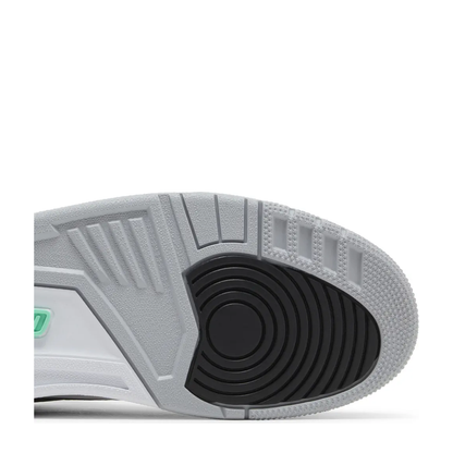 Air Jordan 3 Retro 'Green Glow' sneaker