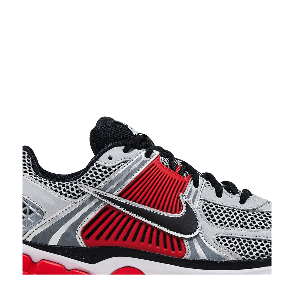 Nike Zoom Vomero 5 'Metallic Silver' sneaker, alternate view 5