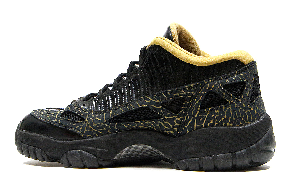 Air Jordan 11 Retro Low "Black/Metallic Gold" Wmns