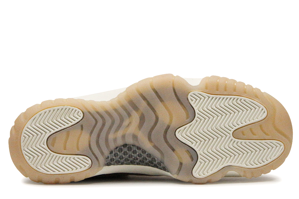Air Jordan 11 Retro "Bronze" Wmns