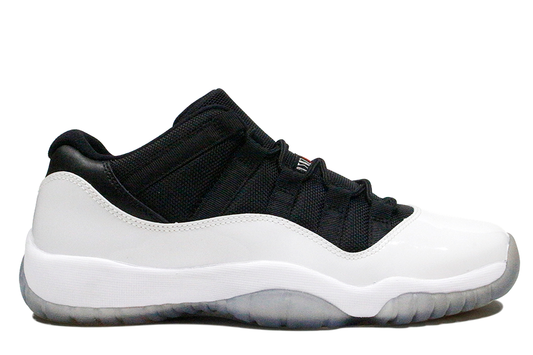 Air Jordan 11 Retro âTuxedoâ GS