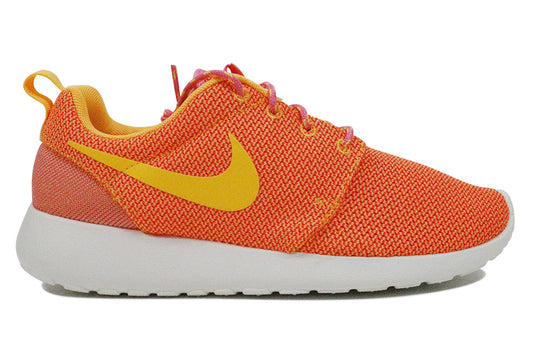 NIKE ROSHE RUN (WMNS) "Pink Glow/Atomic Mango"