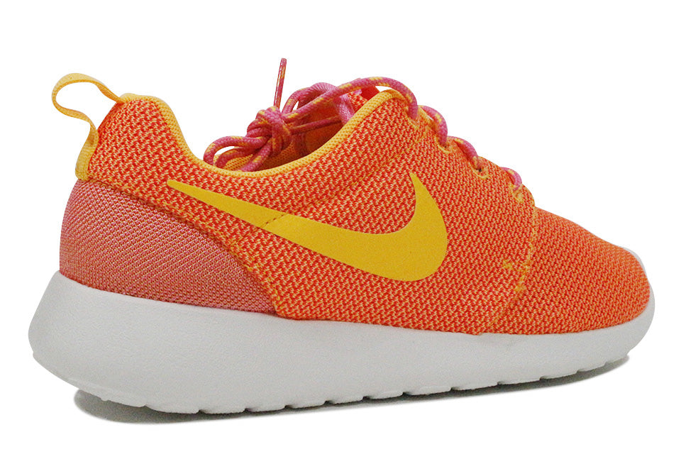 NIKE ROSHE RUN (WMNS) "Pink Glow/Atomic Mango"