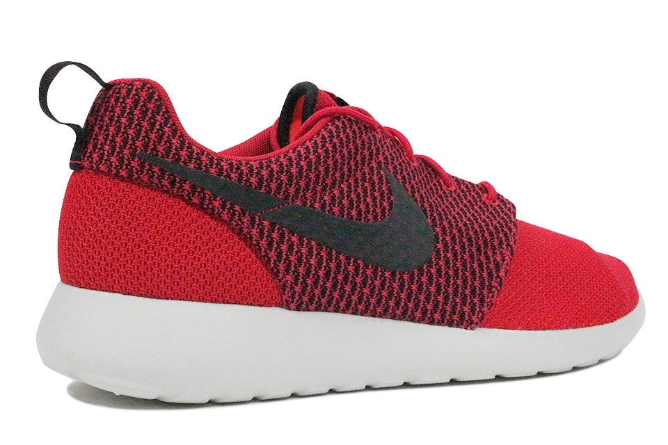 NIKE ROSHE ONE (WMNS) "Fuchsia/Black/Red"