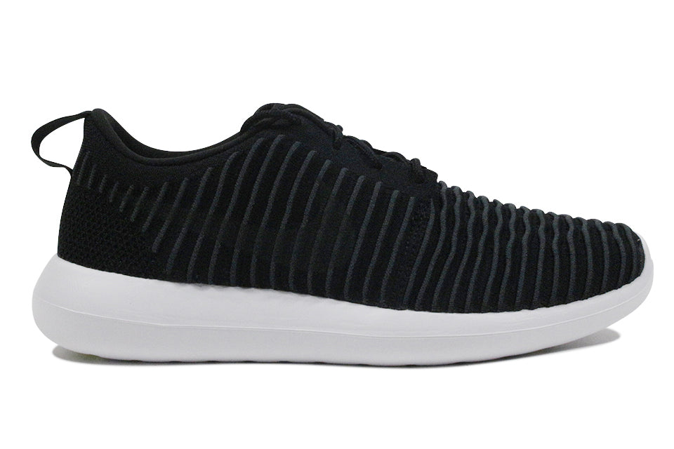 Nike Roshe Two Flyknit 'Black/Dark Grey"