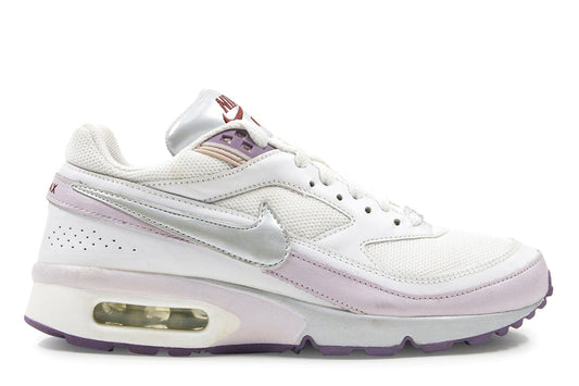 Nike Air Classic BW "White-Mtlc-Pltnm" Wmns