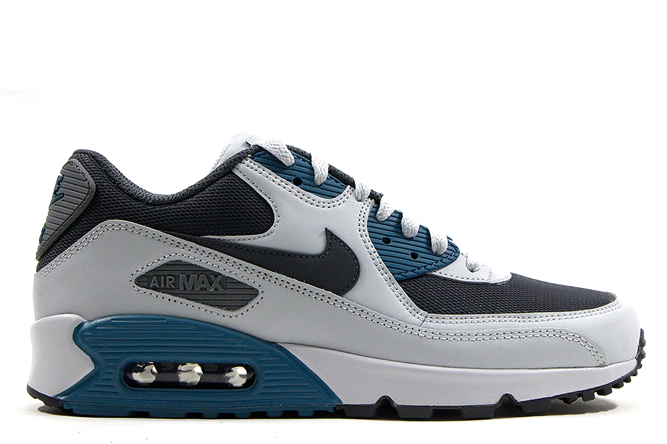 Nike Air Max 90 Essential  "Noise Aqua Grey"