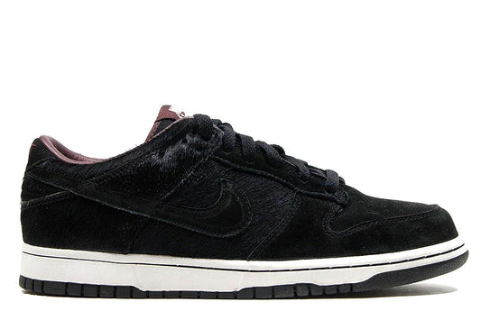 Nike Dunk Low "Black/DP" Wmns Premium